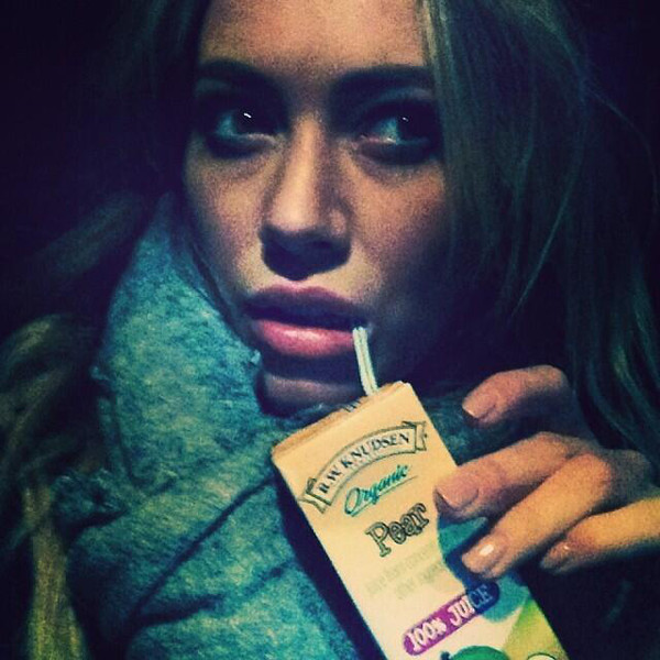 Hilary Duff, Twit Pic Hilary Duff, Twit Pic
